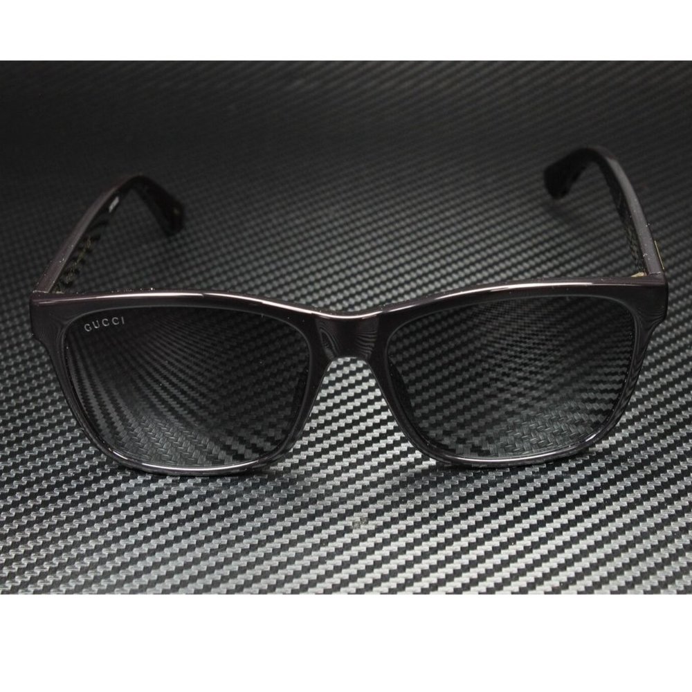Gucci Men's Black Sunglasses! New - Picture 2 of 5